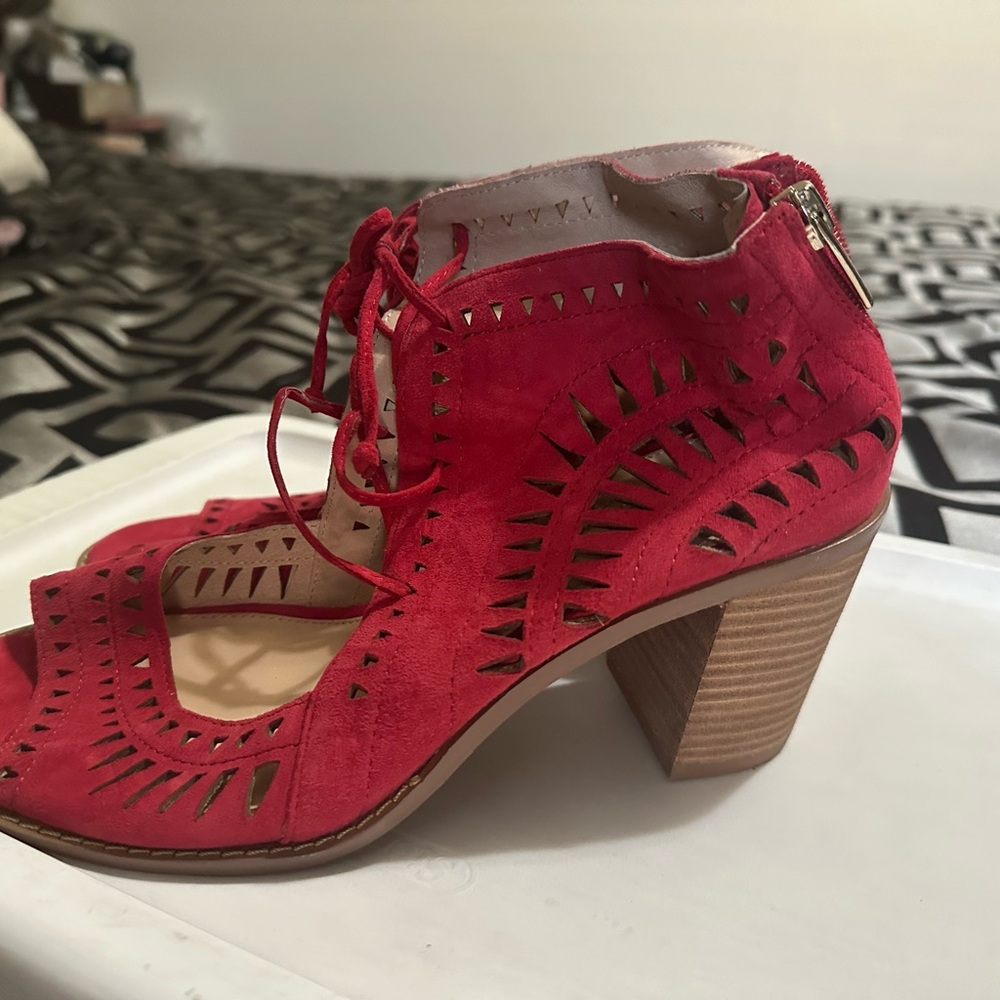 Vince Camuto Red Heeled Sandals with Laser-Cut Design